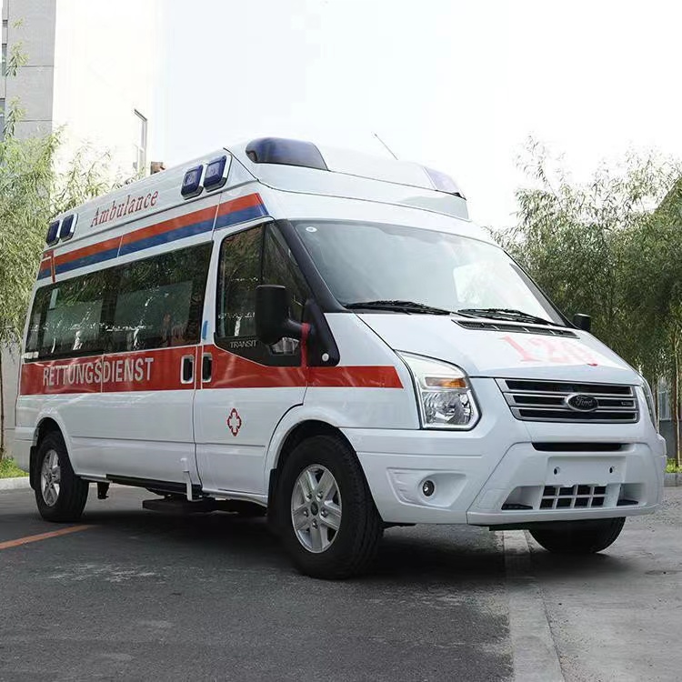 金凤行动不便者长途救护车租赁:安全转运的核心注意事项