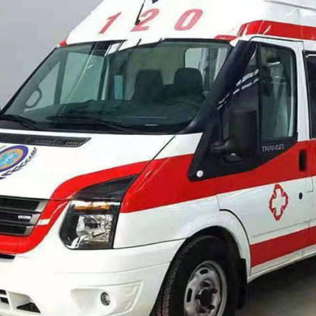 金凤非急救护送病人转院租赁救护车的优缺点对比